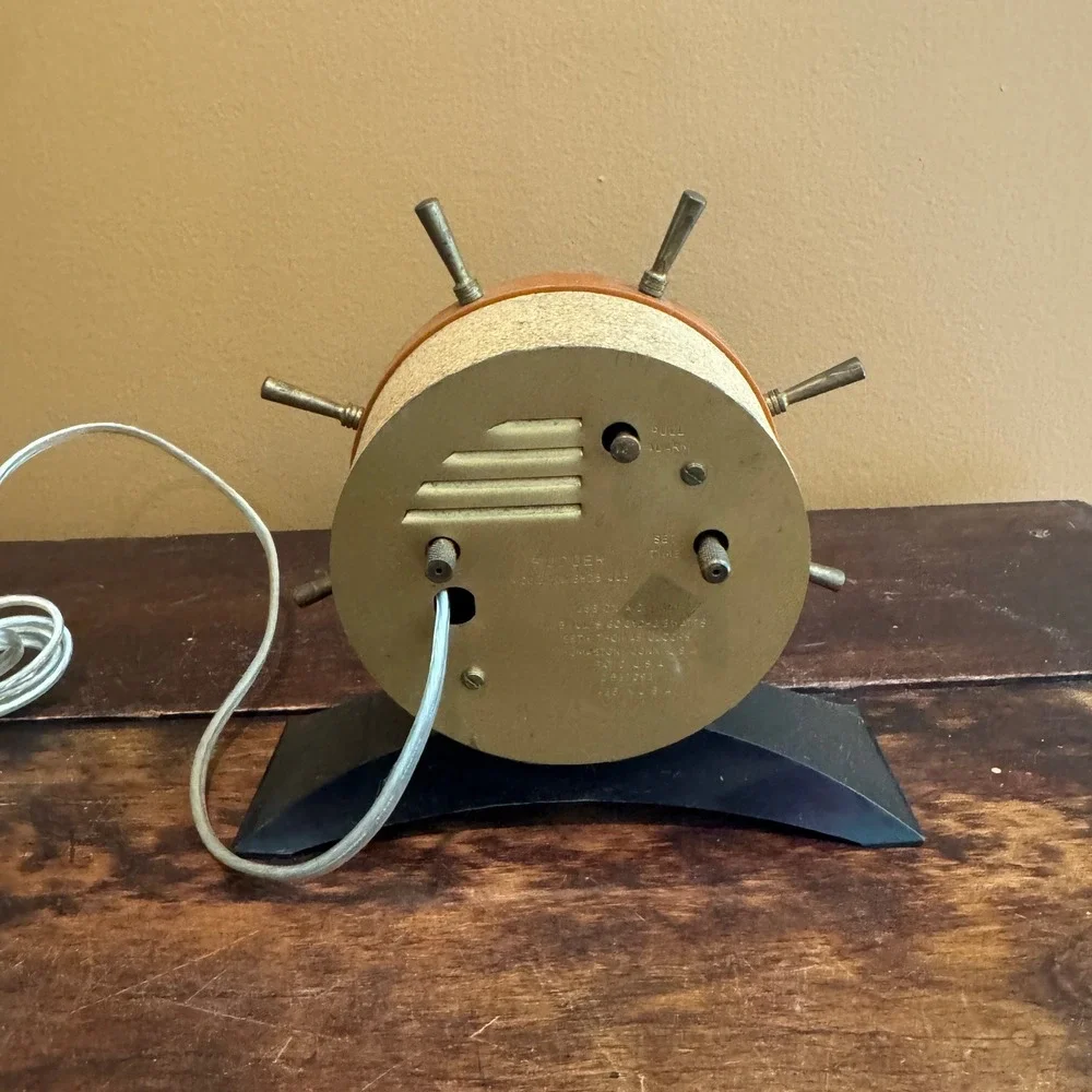 Vintage Seth Thomas Rudder Clock Mid Century Modern Nautical Decor E925-003‎